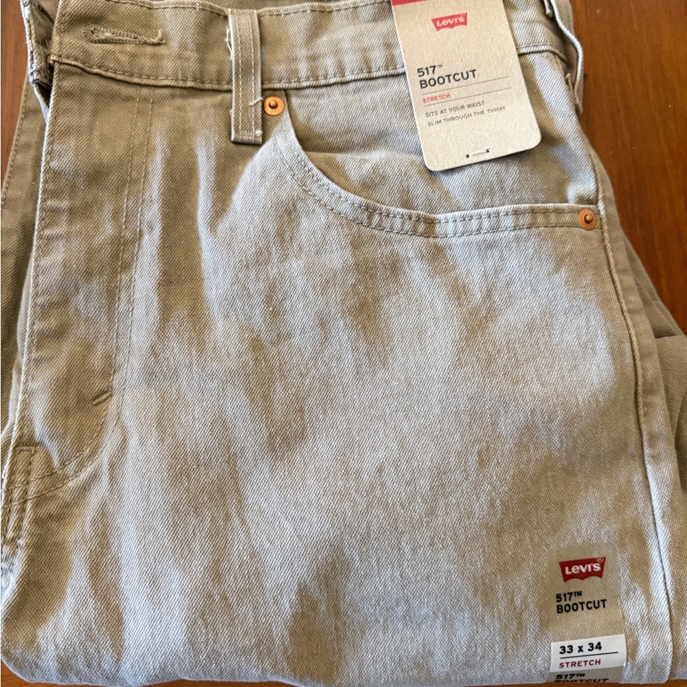 Levi's 517 Bootcut Jeans in Light Tan
